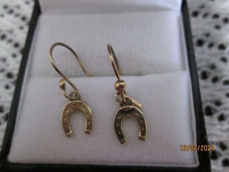 Antique Genuine 9ct Yellow Gold Horseshoe Dangle Earrings