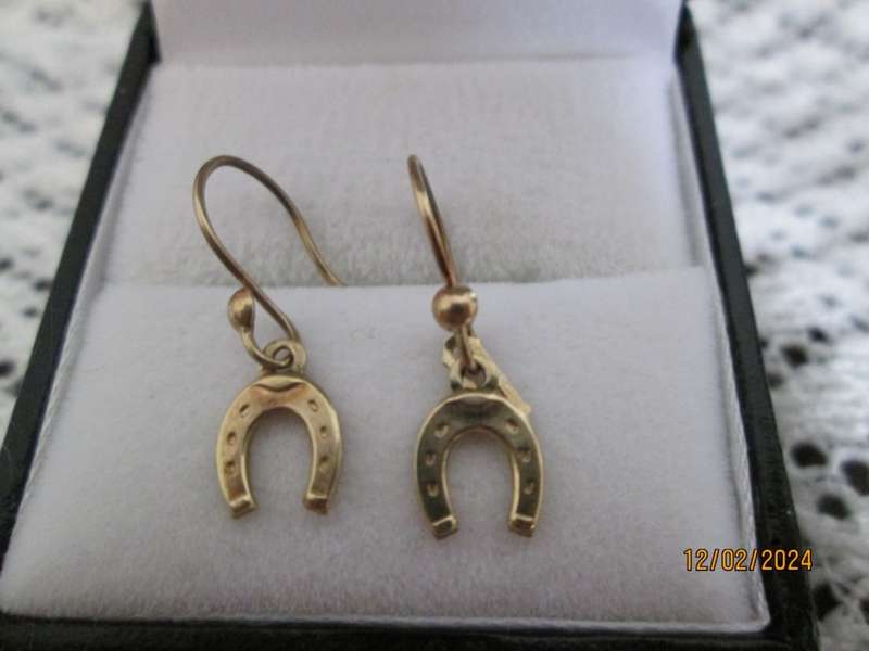 Antique Genuine 9ct Yellow Gold Horseshoe Dangle Earrings
