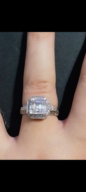 `ANTIQUE` 925 Sterling Silver Ladies Dress Ring.