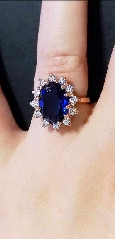 `PRINCESS DIANA` Genuine 9CT Rose Gold `BLUE SAPPHIRE` Engagement Ring.