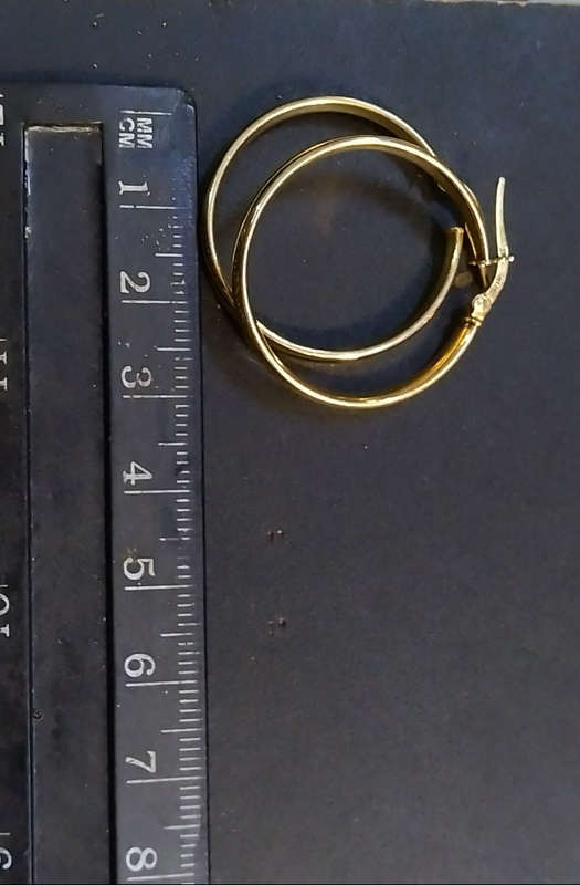 `ITALY` HOLLOW GOLD / 9CT Yellow Gold Hoop Earrings.