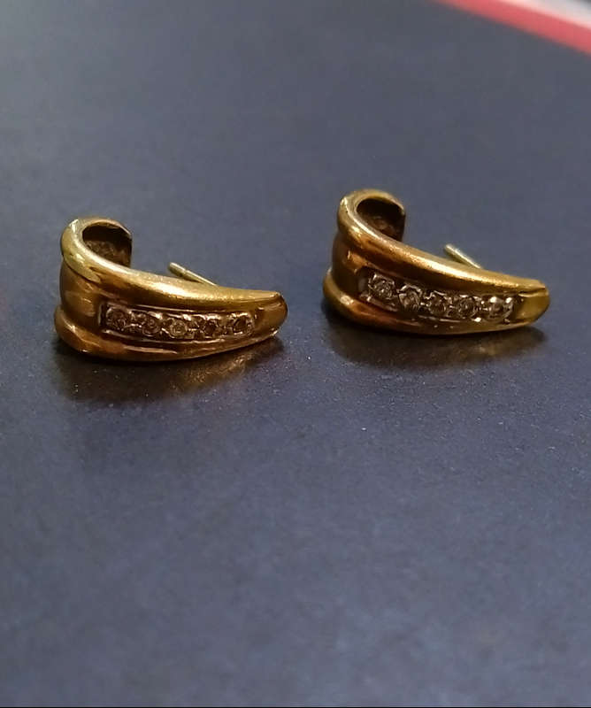 Ladies `CURVED` 9CT Rose Gold Earrings