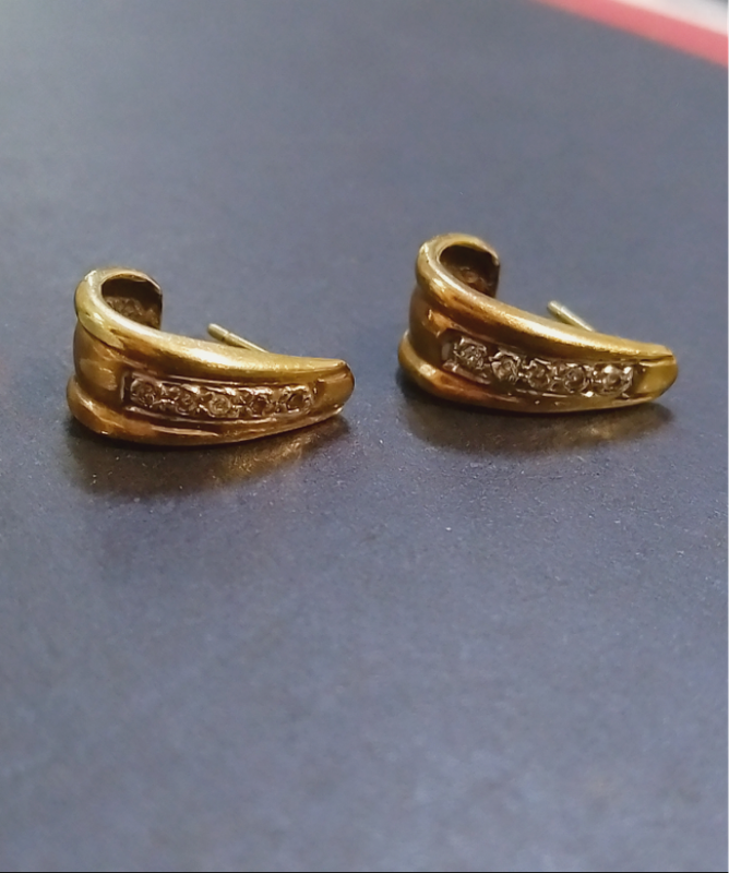 Ladies `CURVED` 9CT Rose Gold Earrings