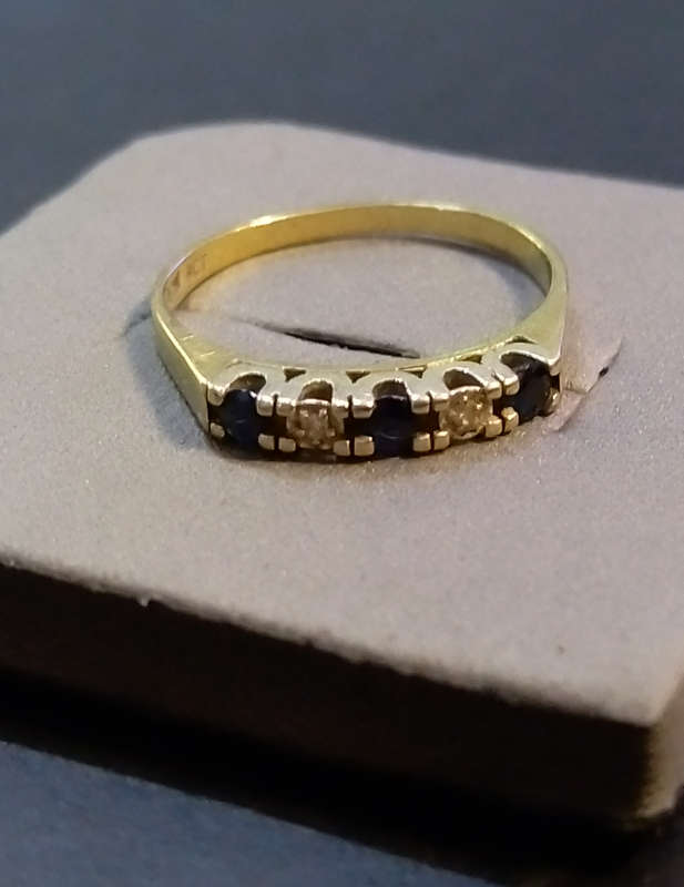 `GENUINE` `BLUE SAPPHIRE & DIAMOND` Engagement Ring Set in 9CT yellow Gold( Genuine Gold)