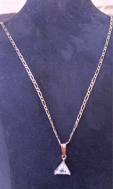 `2.20 CARAT NATURAL DIAMOND` Trillion Cut, Set in 18Ct Yellow Pendant and Chain (Genuine Gold).