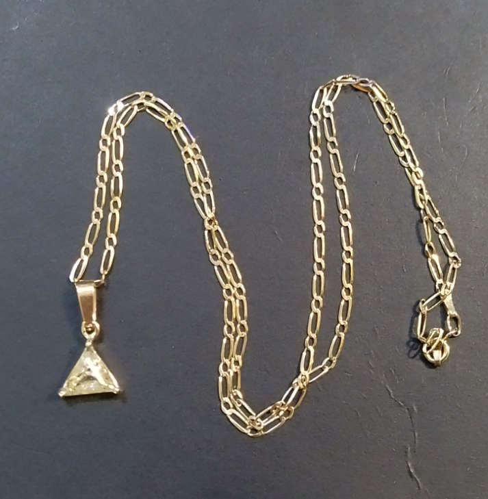 `2.20 CARAT NATURAL DIAMOND` Trillion Cut, Set in 18Ct Yellow Pendant and Chain (Genuine Gold).
