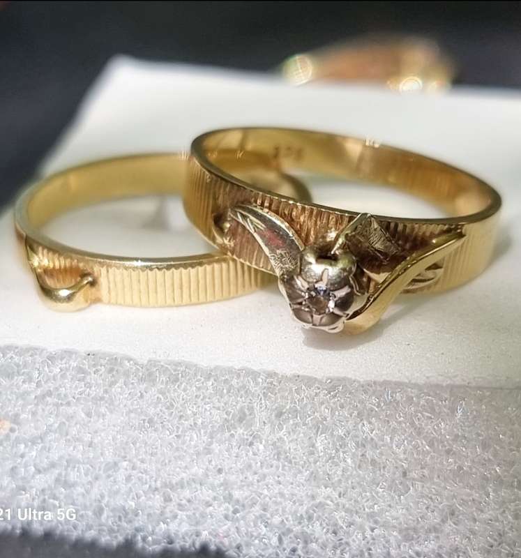 `FLORAL DESIGN` Diamond Engagement and Wedding Ring, Set in 9CT Yellow Gold.( Genuine Gold)