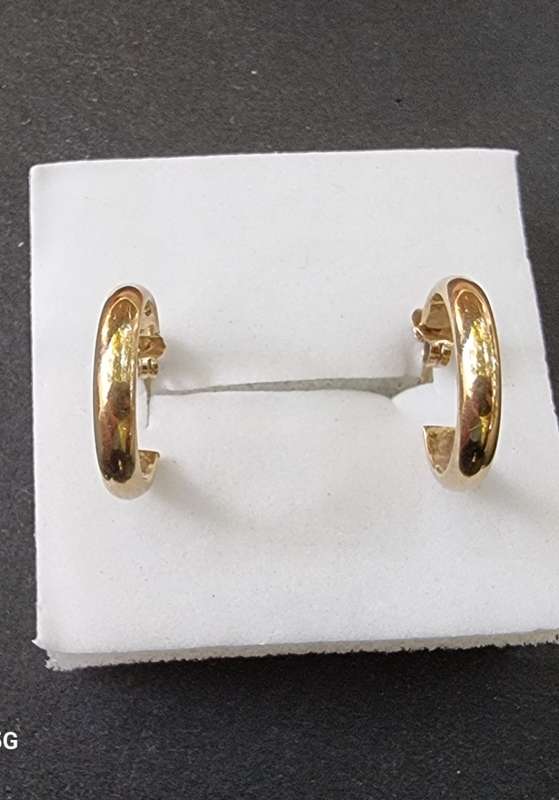 Solid Half Hoop 9CT Yellow Gold Earrings. (Genuine Gold.)