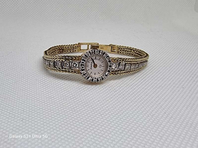 `ONE CARAT DIAMOND` Ladies Watch Set in `14CT YELLOW GOLD` .(Genuine Gold and Natural Diamonds)