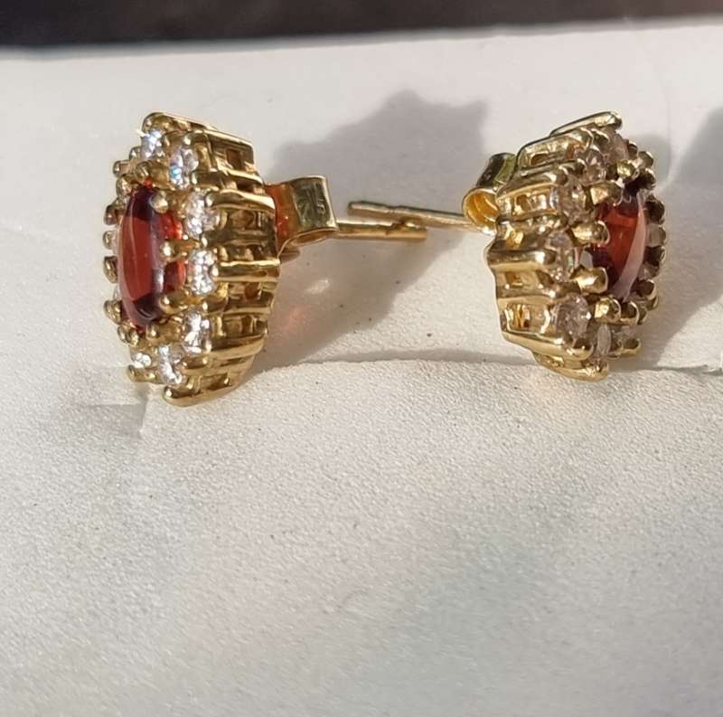 `RED GARNET` and `WHITE SAPPHIRE` Earrings. Set in 9CT Yellow Gold( Genuine Gold.)