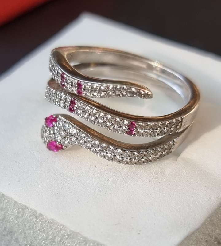 `GLAMOROUS` Snake Ring with CZ in 925 Sterling Silver.( Genuine Silver)