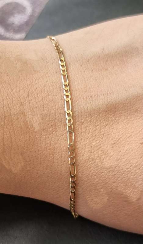 `Figaro` 9CT Yellow Gold Bracelet.( Genuine Gold. )