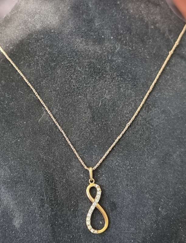 `INFINETY` CZ PENDANT on ROPE CHAIN / 9CT Yellow Gold ( Genuine Gold. )