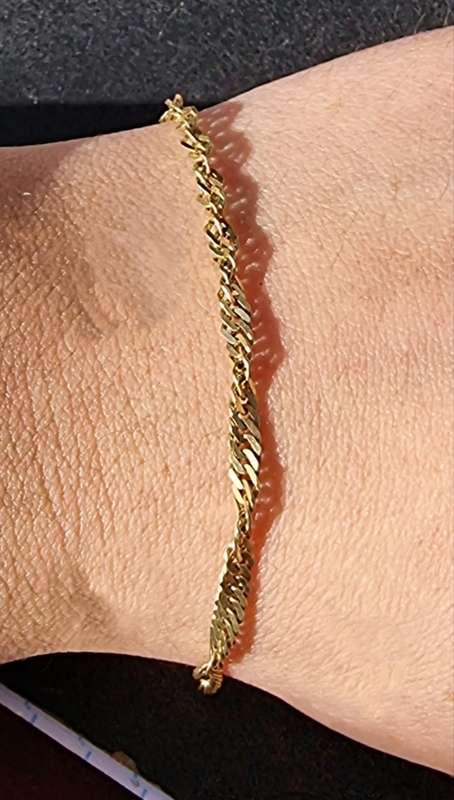 `ITALY` 9CT Yellow Gold `ROPE CHAIN` Bracelet ( Genuine Gold.)