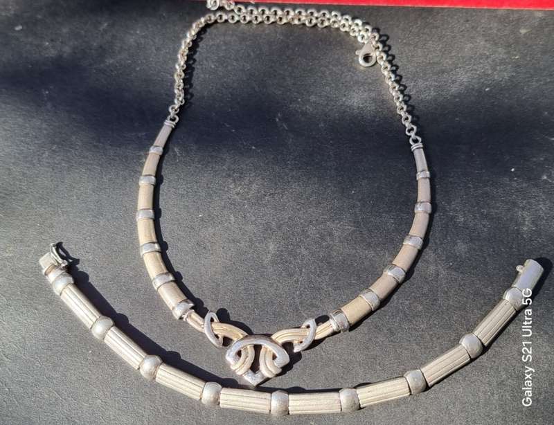 `VINTAGE` STYLISH 925 `Sterling Silver` Bracelet with Necklace Set. ( Genuine Silver. )