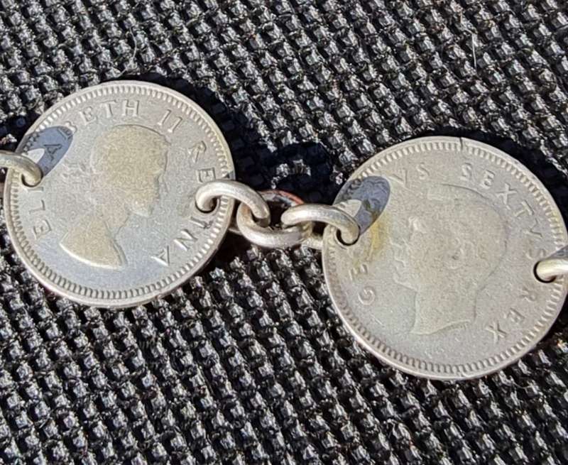 Elizabeth ll and Georgvis 925 Sterling Silver Coin Bracelet. ( Genuine Silver. )