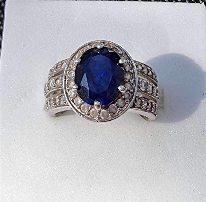 "BLUE SAPPHIRE" Oval CZ 925 Sterling Silver Dress Ring.( Genuine Silver. )