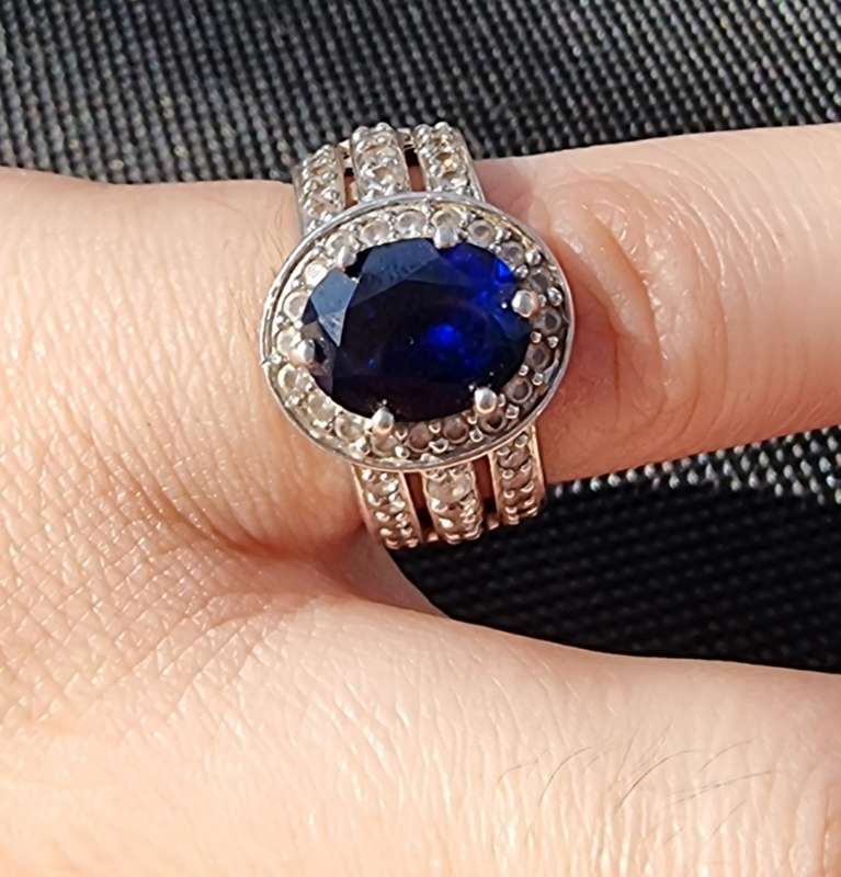 "BLUE SAPPHIRE" Oval CZ 925 Sterling Silver Dress Ring.( Genuine Silver. )