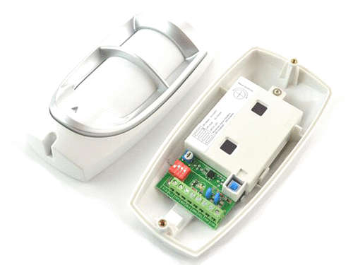 Waterproof 25kg wired pet Immnue Outdoor Dual sensors PIR Motion Sensor
