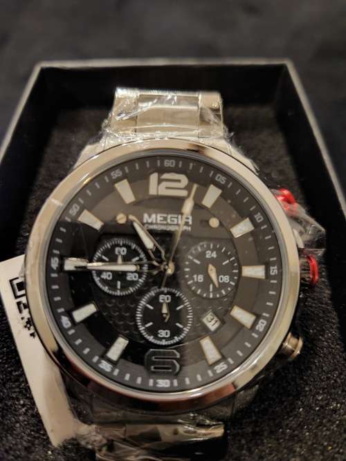 MEGGIR CARBON CHRONOGRAPH