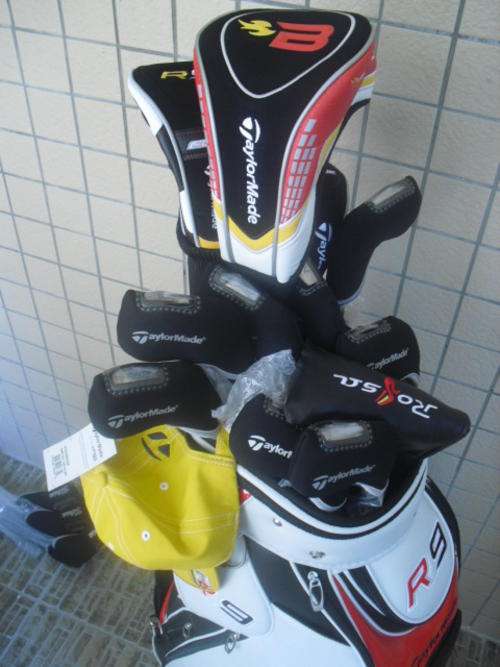 Full set of Taylormade 09 Burner clubs, driver and woods + R9 bag