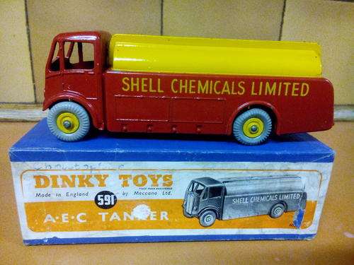 DINKY SHELL CHEMICALS TANKER 591