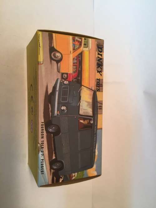 Atlas Edition - Rare - Dinky Toys 570 FOURGON TOLE J7. PEUGEOT