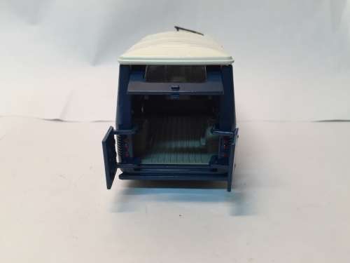 Atlas Edition - Rare - Dinky Toys 570 FOURGON TOLE J7. PEUGEOT