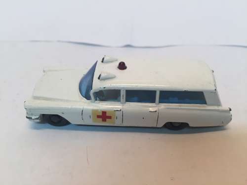 Matchbox Lesney No.54 S&S Cadillac Ambulance