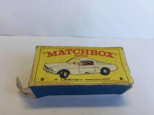 VINTAGE LESNEY MATCHBOX # 8 FORD MUSTANG with Box - Please Read