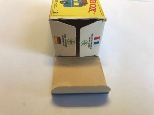 MATCHBOX LESNEY 12 SAFARI LAND ROVER with Original Box