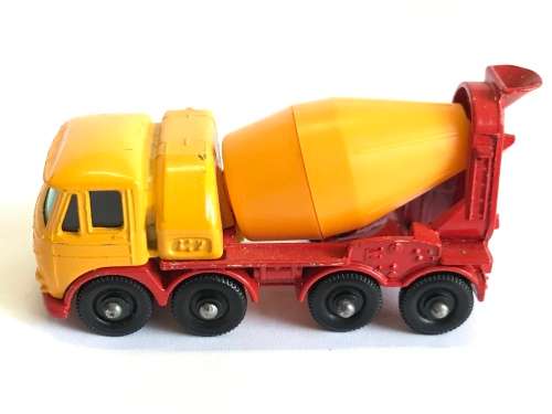 MATCHBOX #21 FODEN CONCRETE TRUCK