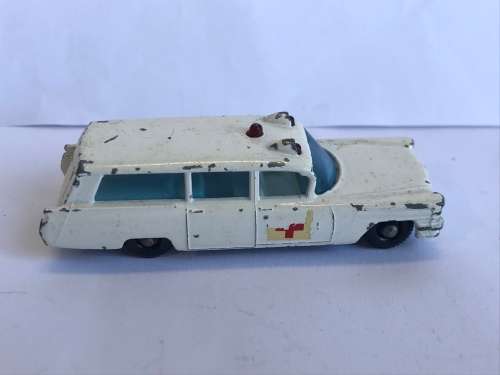 Matchbox Lesney 54 b Cadillac Ambulance