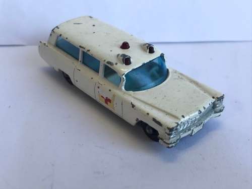 Matchbox Lesney 54 b Cadillac Ambulance