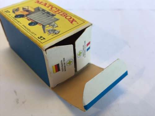 Lesney Matchbox #37 Cattle Truck With Original Box