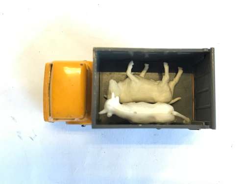 Lesney Matchbox #37 Cattle Truck With Original Box