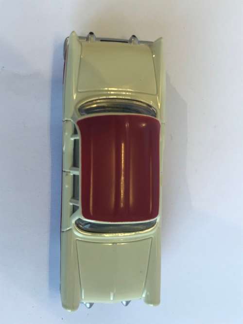 Atlas Edition - DINKY TOYS 24K Simca Vedette CHAMBORD - RARE