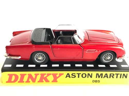 Atlas Edition - Dinky Toys #110 ASTON MARTIN DB5 WITH PLASTIC BOX