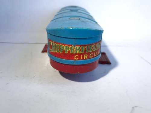 Corgi Major Toys No. 1130, Chipperfields Circus Horse Transporter + 3 Horses