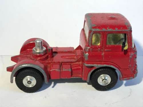 Corgi Major Toys No. 1130, Chipperfields Circus Horse Transporter + 3 Horses