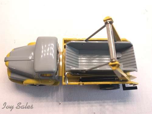 Atlas Edition - DINKY SUPERTOYS 38A CAMION UNIC MULTIBENNE MARREL - SUPER RARE