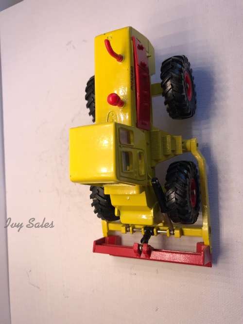 FOR DIRK ONLY -DINKY TOYS # 976 MICHIGAN 180-111 TRACTOR BULLDOZER IN ORIGINAL BOX