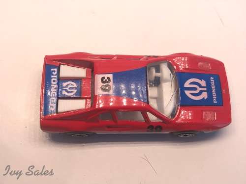 MATCHBOX 1981 #70 FERRARI 308 GTB - PIONEER 39