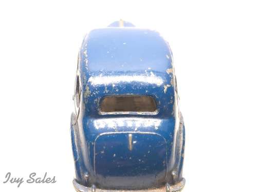DINKY TOYS AUSTIN DEVON