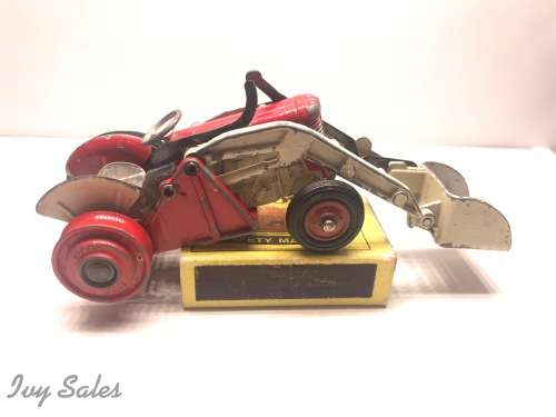 Corgi Toys #53 Massey Ferguson Tractor with Shovel