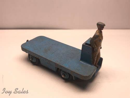 DINKY TOYS #14a BEV Truck
