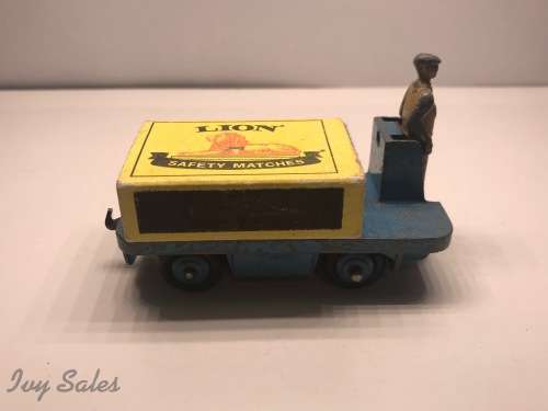 DINKY TOYS #14a BEV Truck