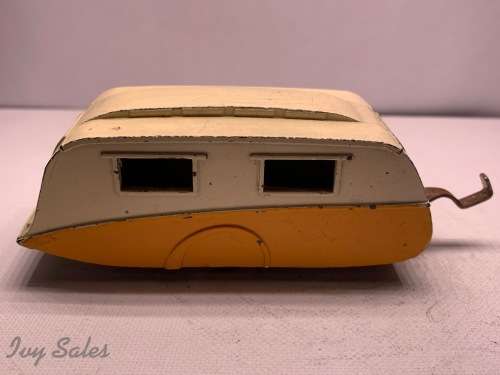 Dinky Toy #190 Caravan