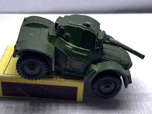 Dinky Toys #670 ARMOURED CAR