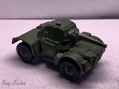 Dinky Toys #670 ARMOURED CAR
